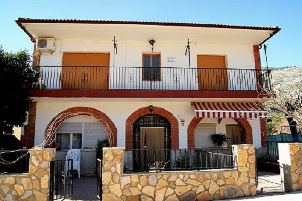 Casa rural Araceli Vs.Ts.A.R. - integro en La Iruela Arroyo frio 