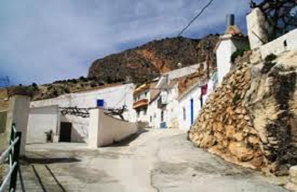 Casa cueva del Mesto - Hinojares  