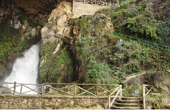 Casa cueva del Turrilla - Hinojares  