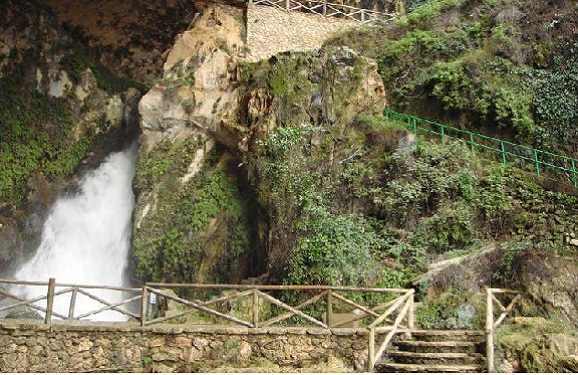 Casa cueva del Mesto - Hinojares  