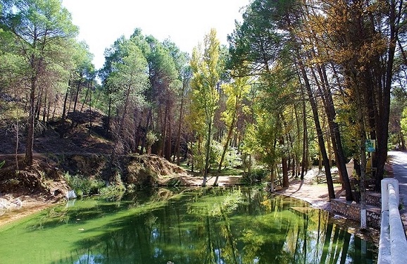 casas rurales en Siles