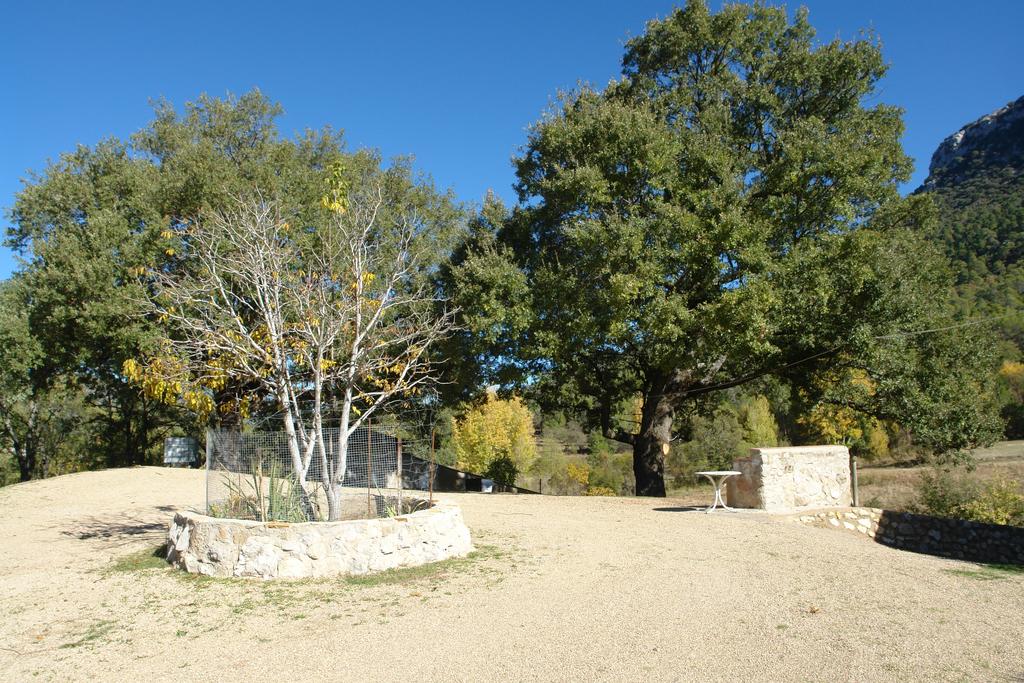 Fuente de la Yedra V.T.A.R. - integro en La Iruela Arroyo frio 