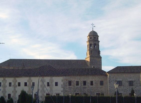 Estancia CATEDRAL Apartamento en Baeza  