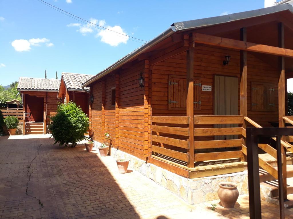 Cabañas La Florida Casa de madera en La Iruela Arroyo frio 