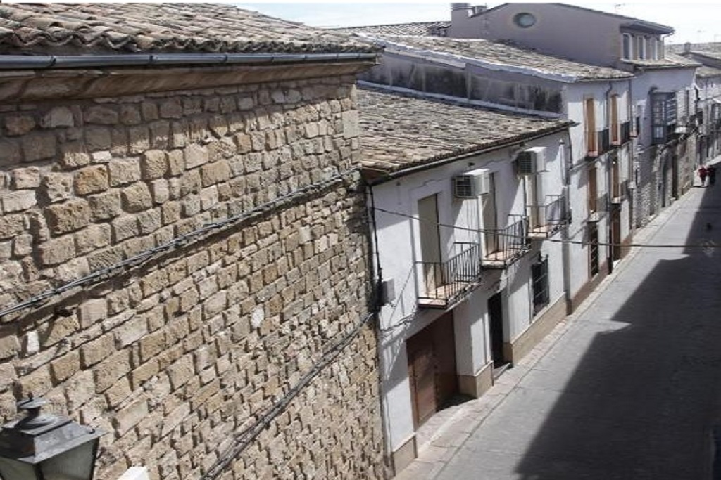 Arco de las Descalzas Vivienda con fines turisticos en Ubeda  