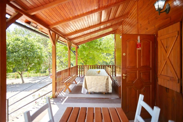 Casa de Madera El Vado Vivienda con fines turisticos en Villanueva del Arzobispo  