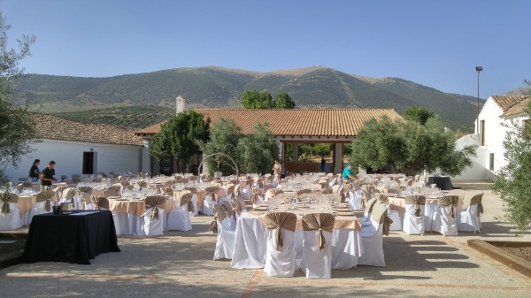 Cortijo de Bornos Apartamentos Rurales en Cambil  